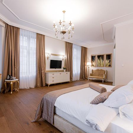 Hotel Michael'S Palace Кошице Екстериор снимка