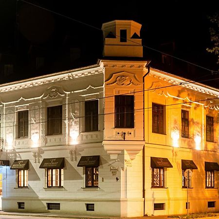 Hotel Michael'S Palace Кошице Екстериор снимка
