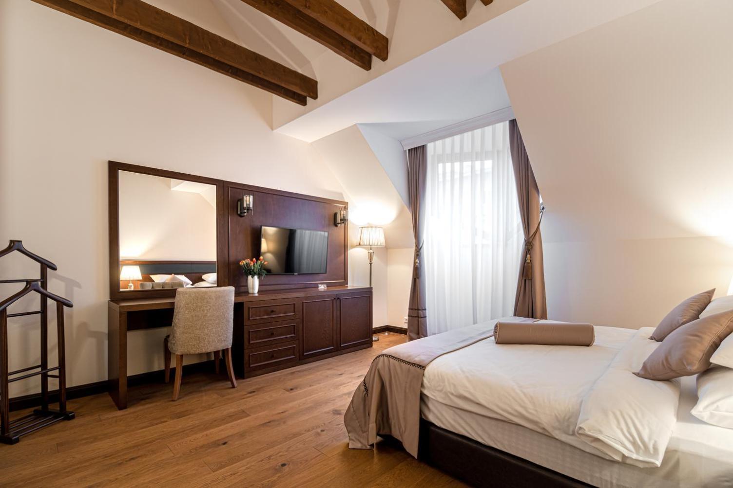 Hotel Michael'S Palace Кошице Стая снимка
