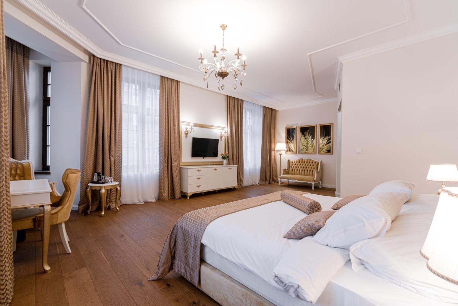 Hotel Michael'S Palace Кошице Екстериор снимка