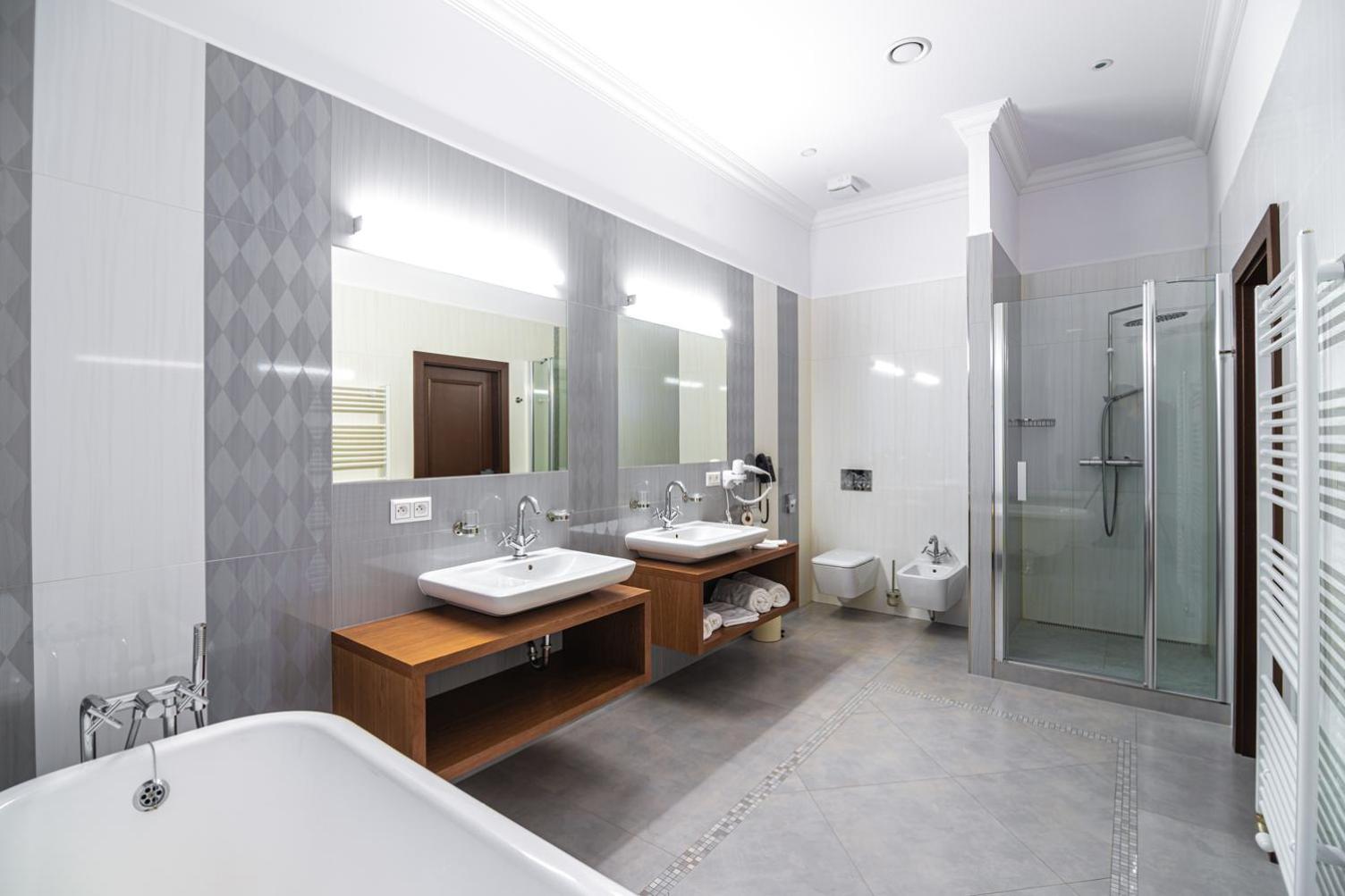 Hotel Michael'S Palace Кошице Екстериор снимка
