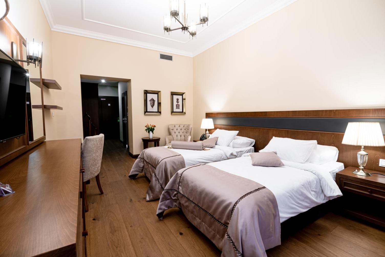 Hotel Michael'S Palace Кошице Екстериор снимка